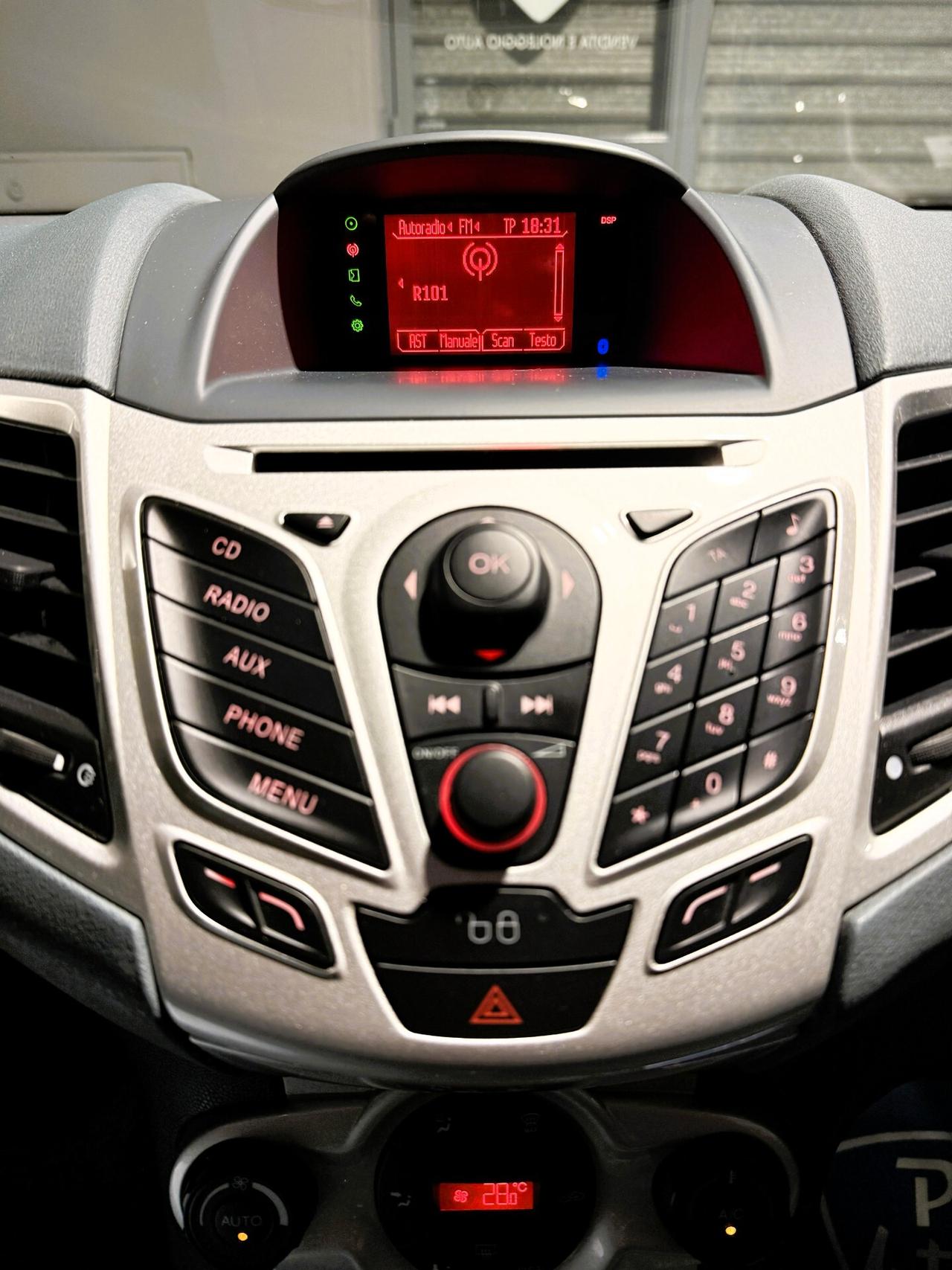 FORD FIESTA 1.6TDCI TITANIUM KEYLESS UNICO PROP.