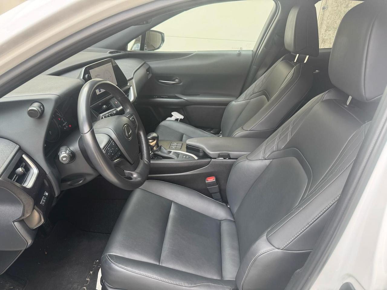 Lexus UX UX Hybrid F Sport