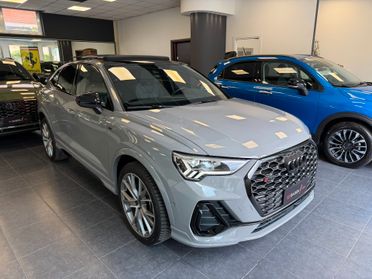 Audi Q3 SPB 40 TDI quattro S tronic Identity Black