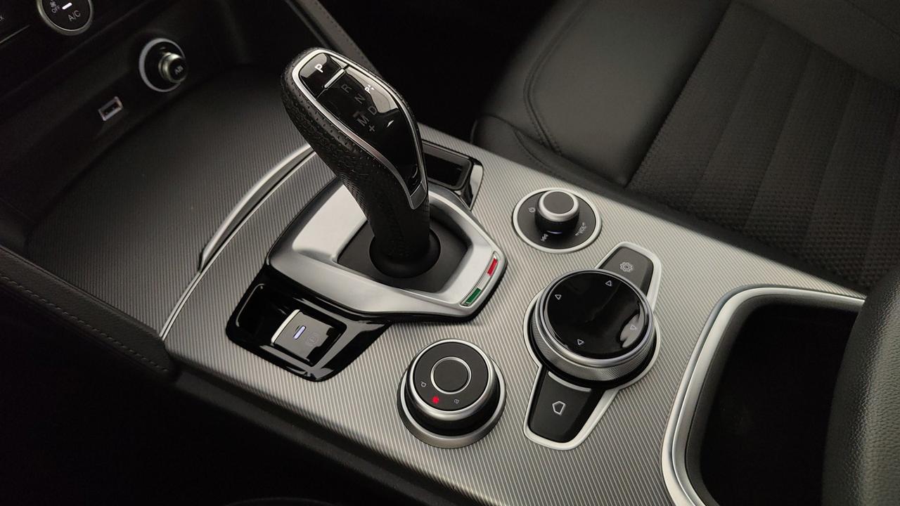 ALFA ROMEO Stelvio 2.2 t Sprint Q4 190cv auto