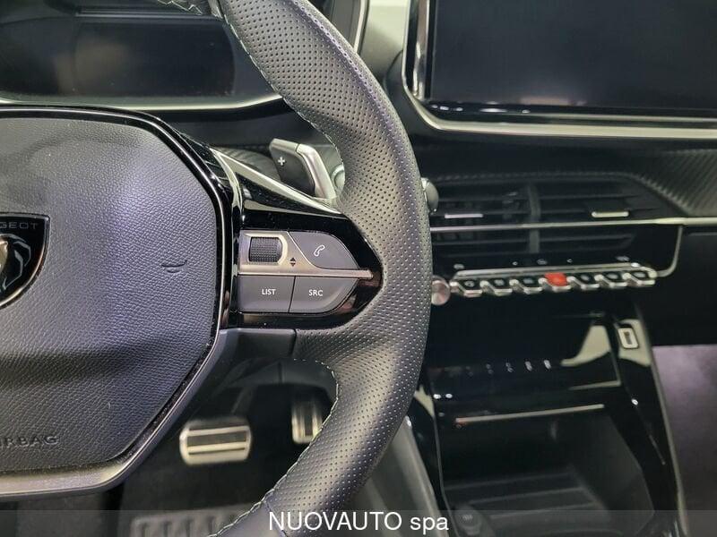 Peugeot 2008 PureTech 130 S&S EAT8 GT