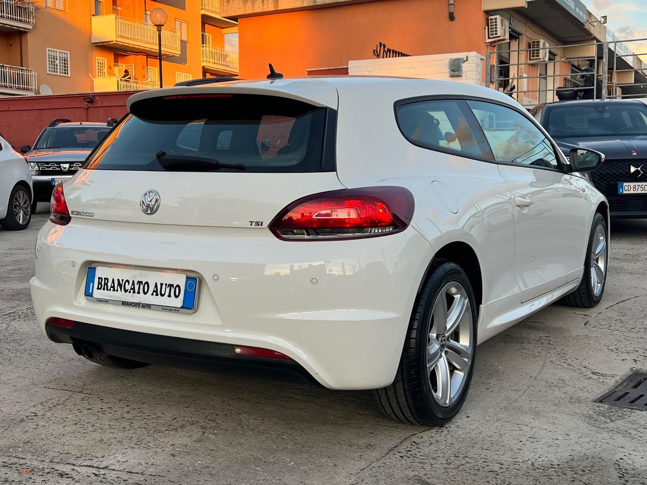 Volkswagen Scirocco 1.4 TSI R-line