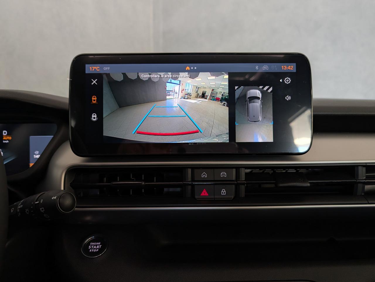 Jeep Avenger 1.2 turbo E-Hybrid 4xe eDCT6 Upland