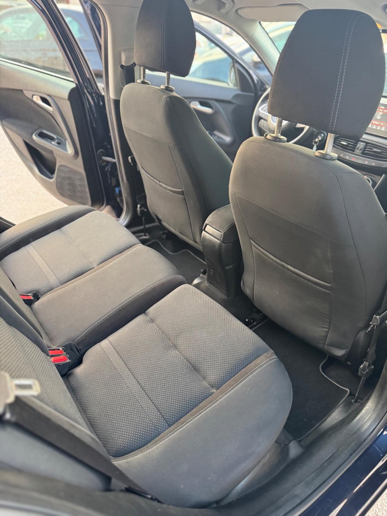Fiat Tipo 1.6 Mjt S&S SW Lounge
