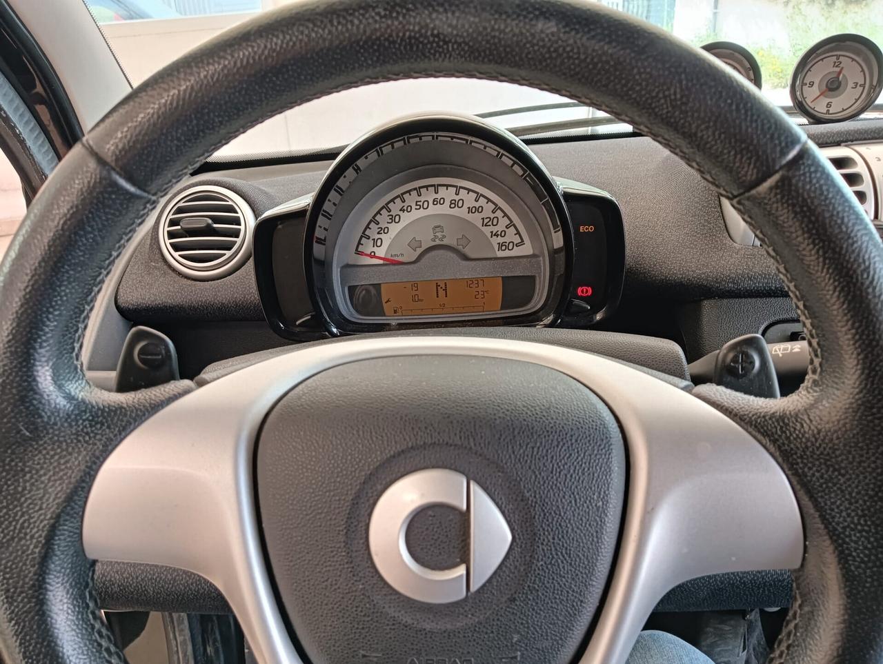 Smart ForTwo 1000 52 kW coupé pure