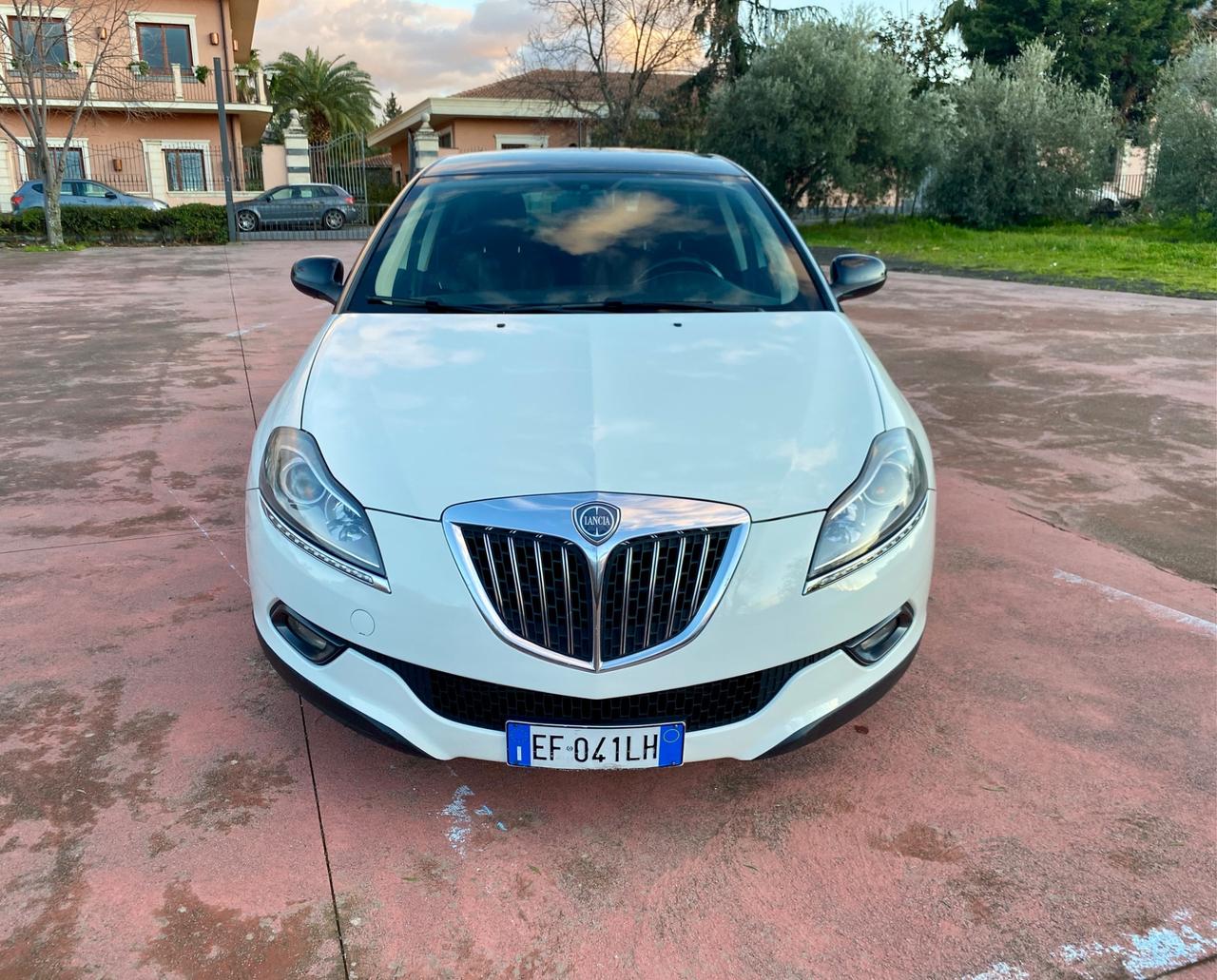 Lancia Delta 1.6 MJT 120cv Platino