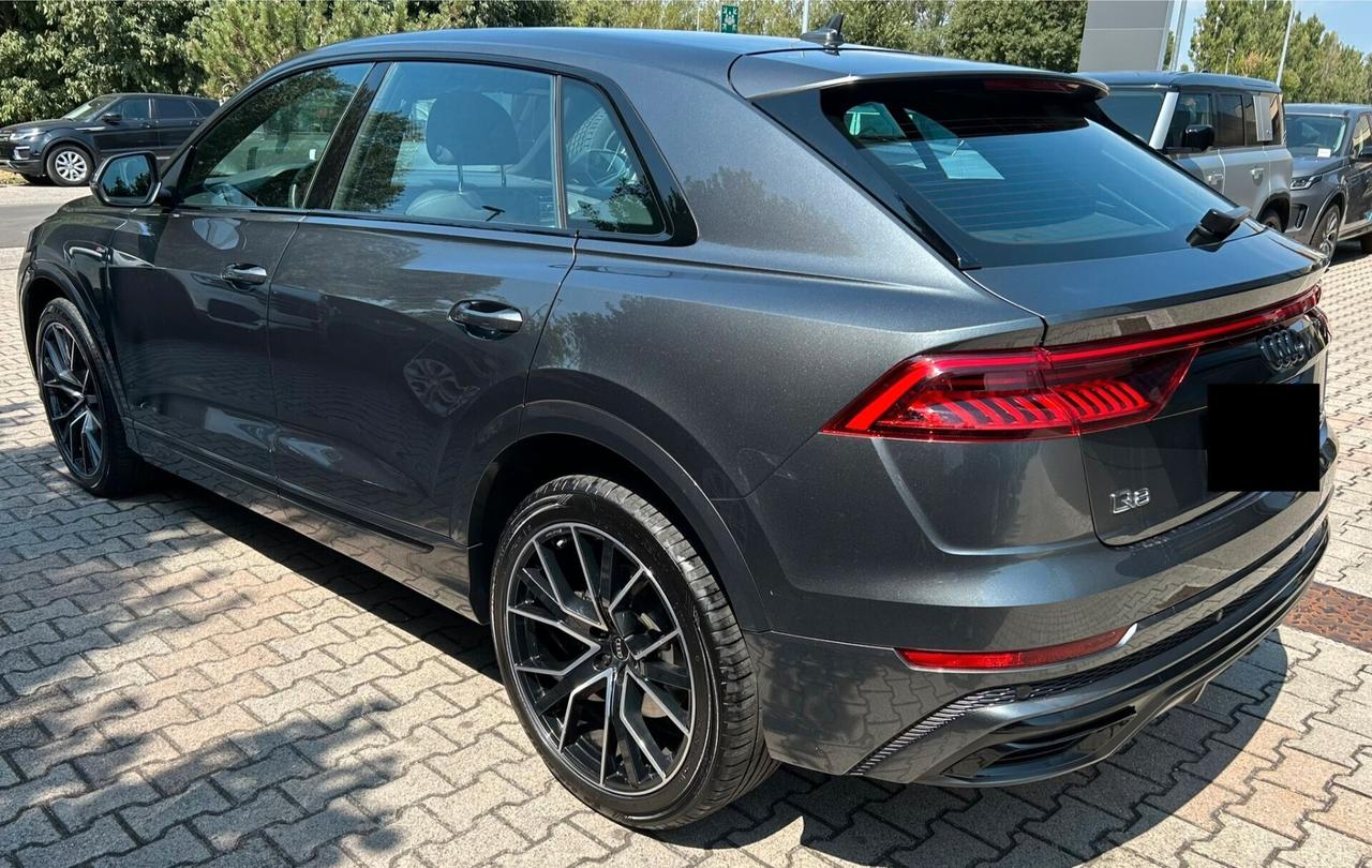Audi Q8 45 TDI quattro tiptronic