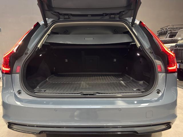 VOLVO V90 B4 (d) automatico Plus Dark