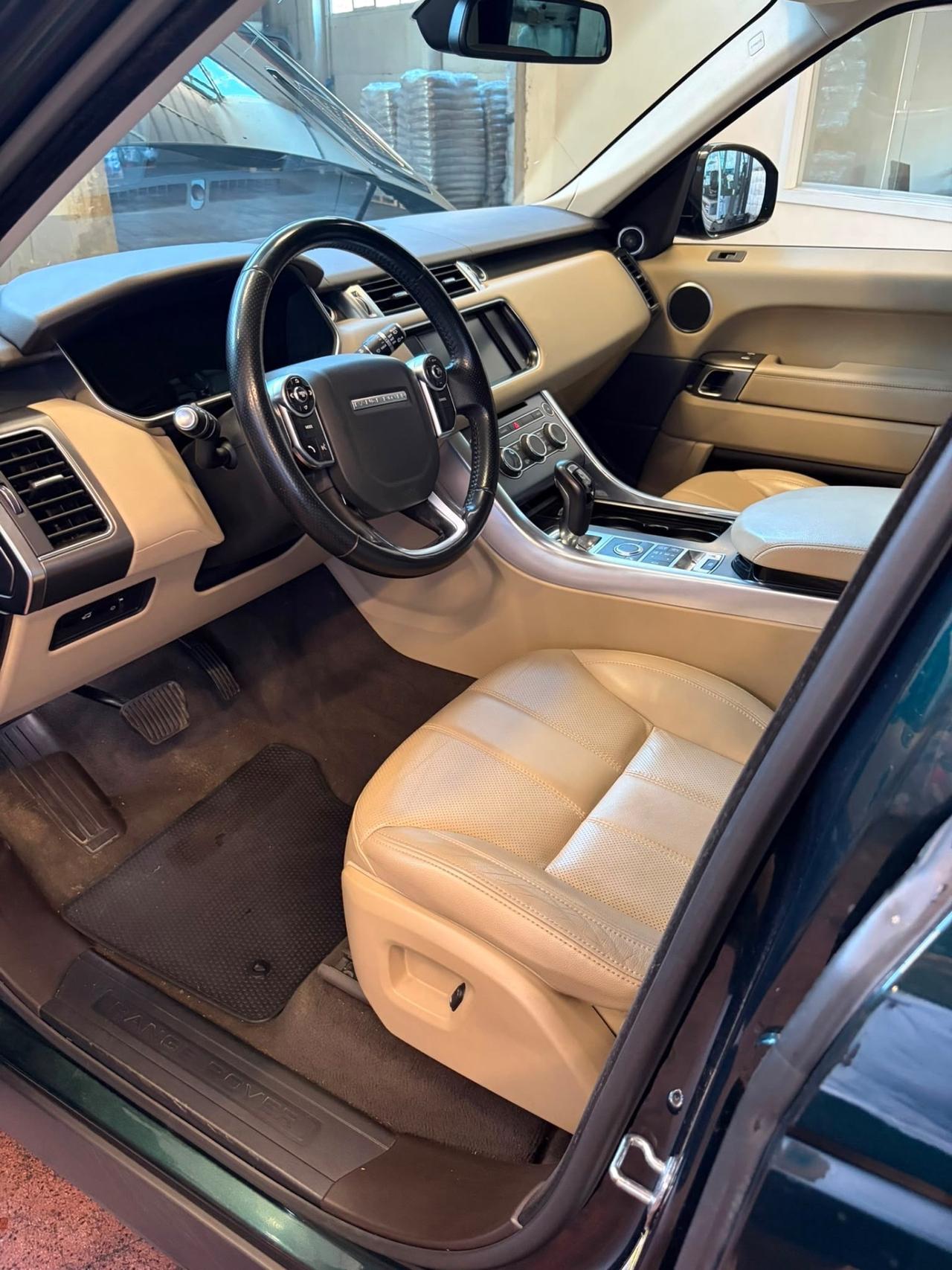 Land Rover Range Sport 3.0 TDV6 SE