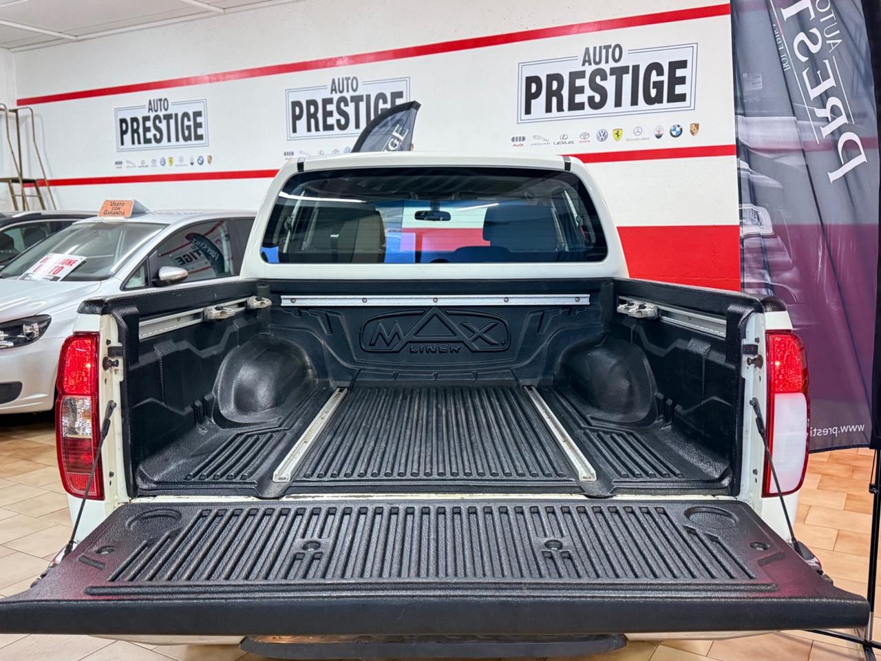 Nissan Navara PICK-UP 2.5 cdi 190cv Cab 4WD