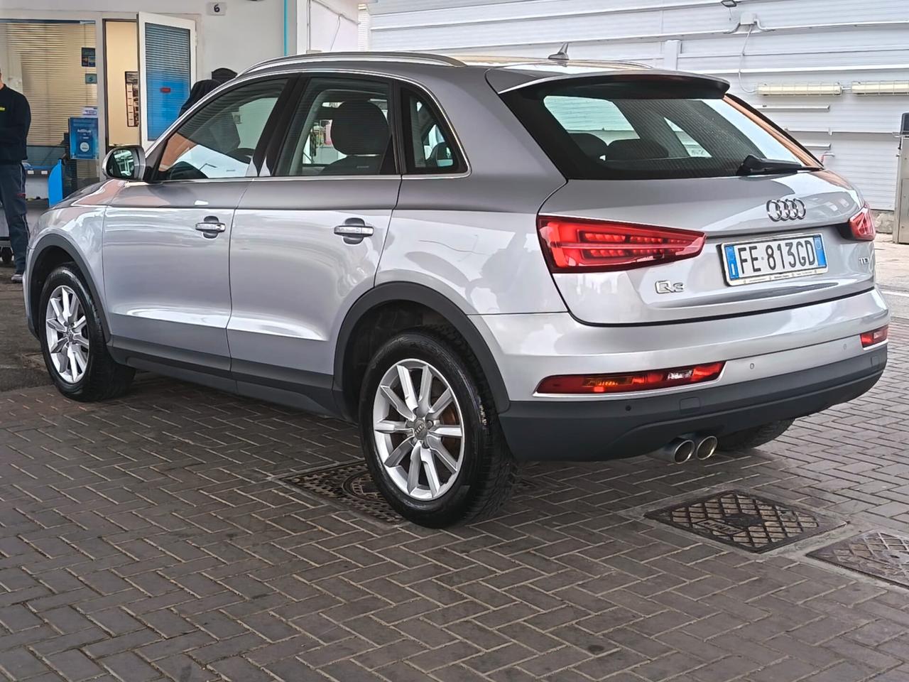 Audi Q3 2016 2.0 TDI 120 CV Business 12 MESI GARANZIA NAVI EURO6 NEOPATENTATI