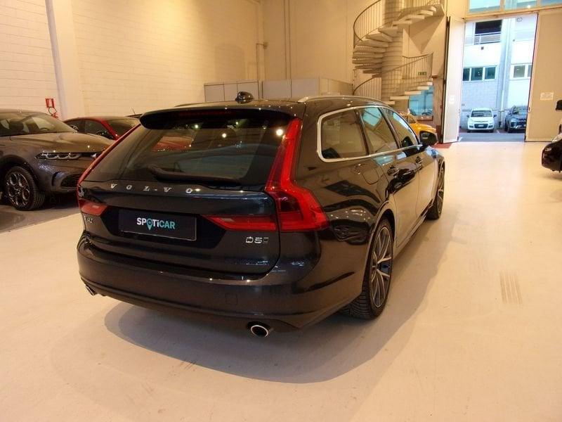 Volvo V90 D5 AWD Geartronic Momentum