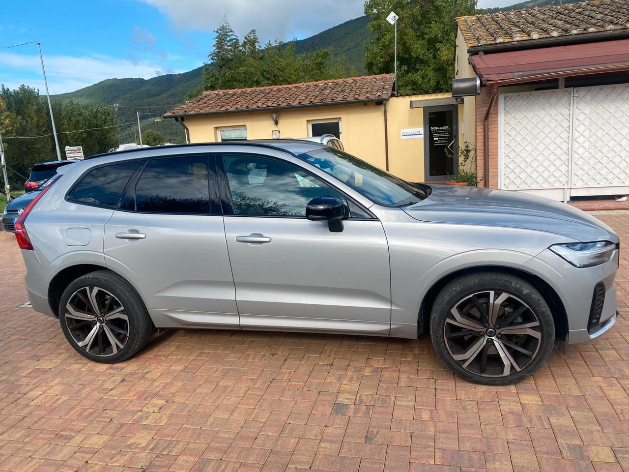 Volvo XC 60 XC60 D4 R-design