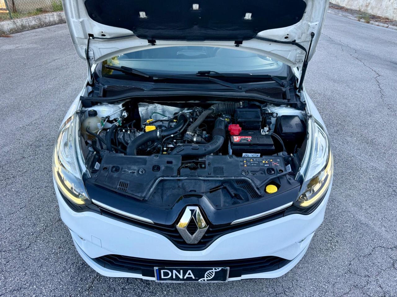 Renault Clio Benzina Euro6B Neopatentati Uniproprietà