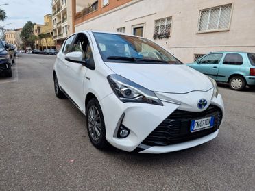 Toyota Yaris 1.5 Hybrid 5 porte 32.000 KM ADATTA A NEOPATENTATI