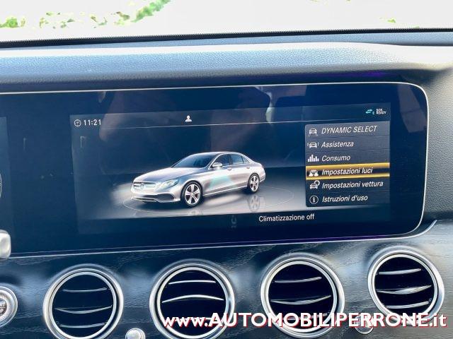 MERCEDES-BENZ E 220 d Sport (Virtual/Navi/Retro/LED)