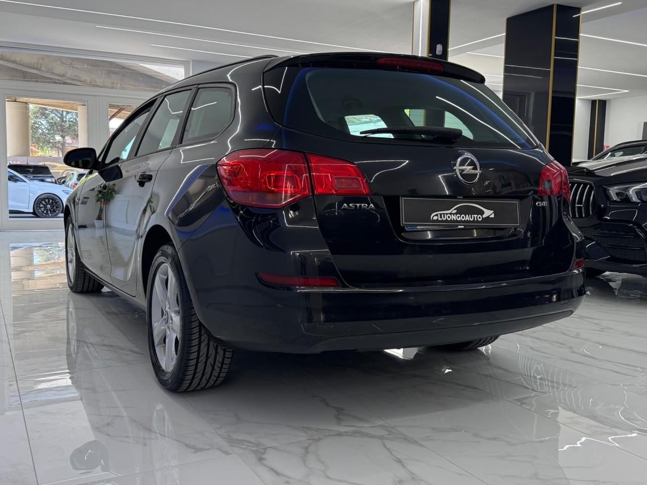 Opel Astra 1.7 CDTI 110CV Sports Tourer Cosmo
