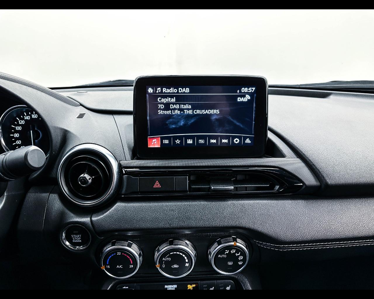 MAZDA MX-5 4ª serie - MX-5 2.0L Skyactiv-G RF Exclusive-Line