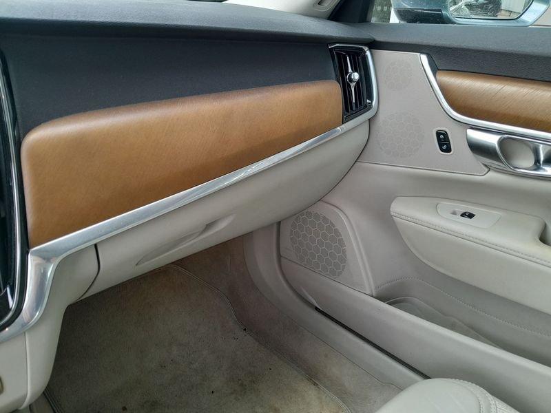 Volvo V90 D3 Geartronic Kinetic IVA ESPOSTA
