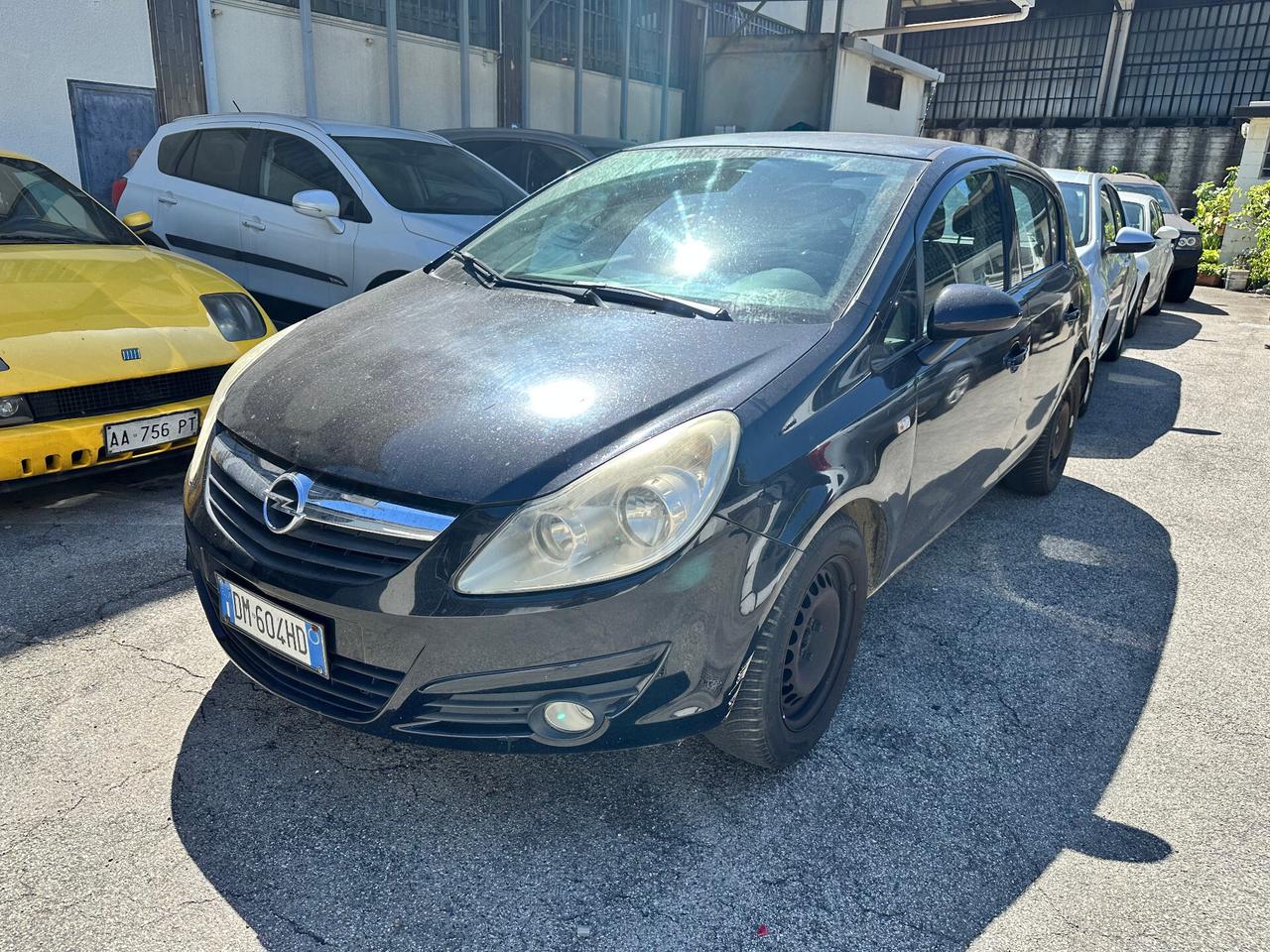 Opel Corsa 1.0 12V 5 porte Enjoy