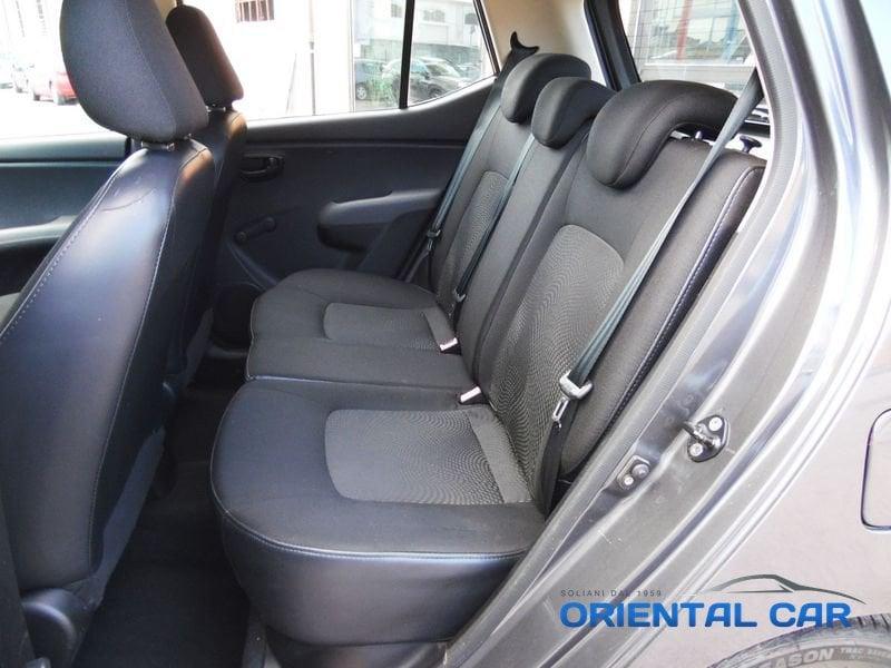 Hyundai i10 i10 1.1 12V Comfort MOLTO BELLA TAGLIANDATA