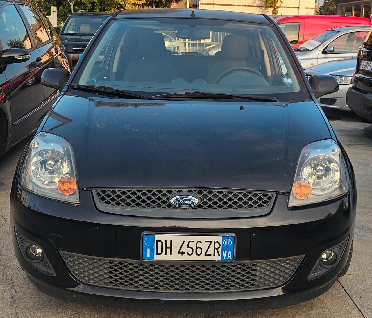 Ford Fiesta 1.4 GUIDABILE DA NEOPATENTATI