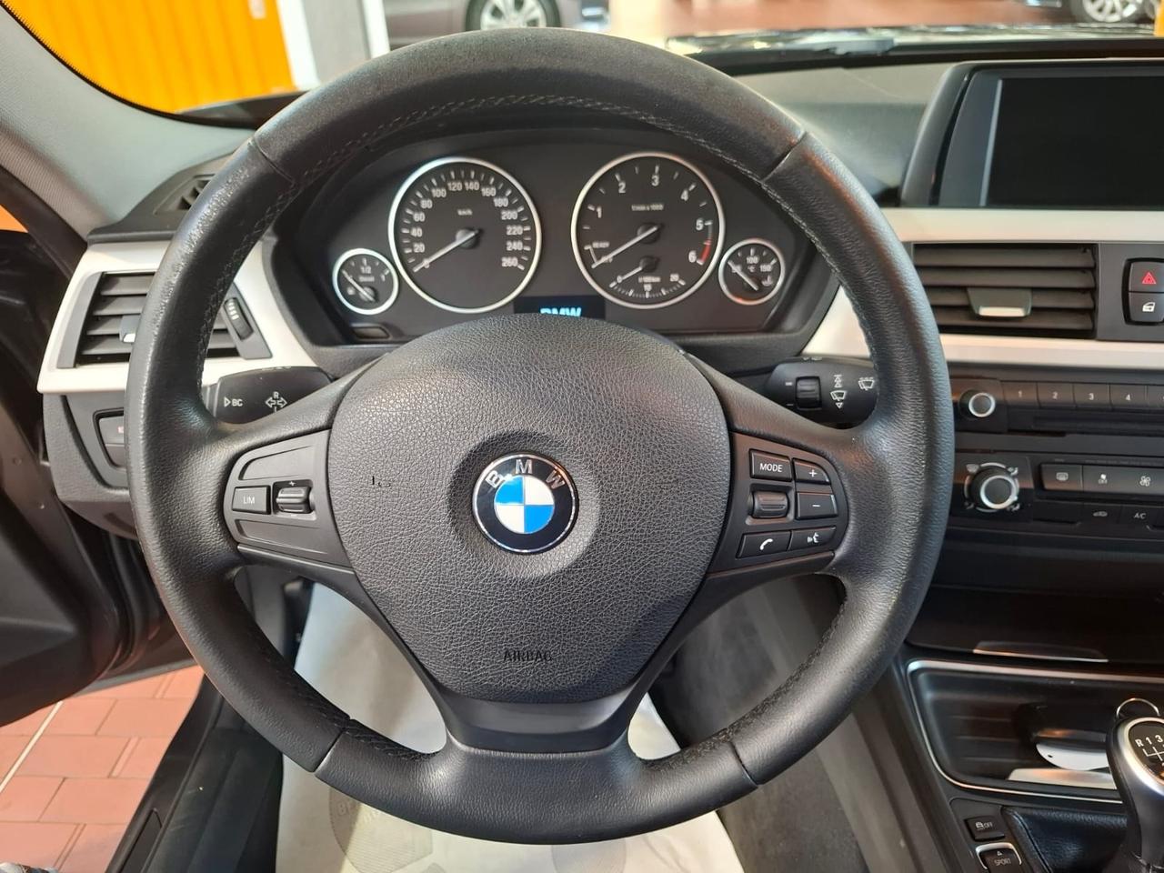 Bmw 318 318d Luxury full optional