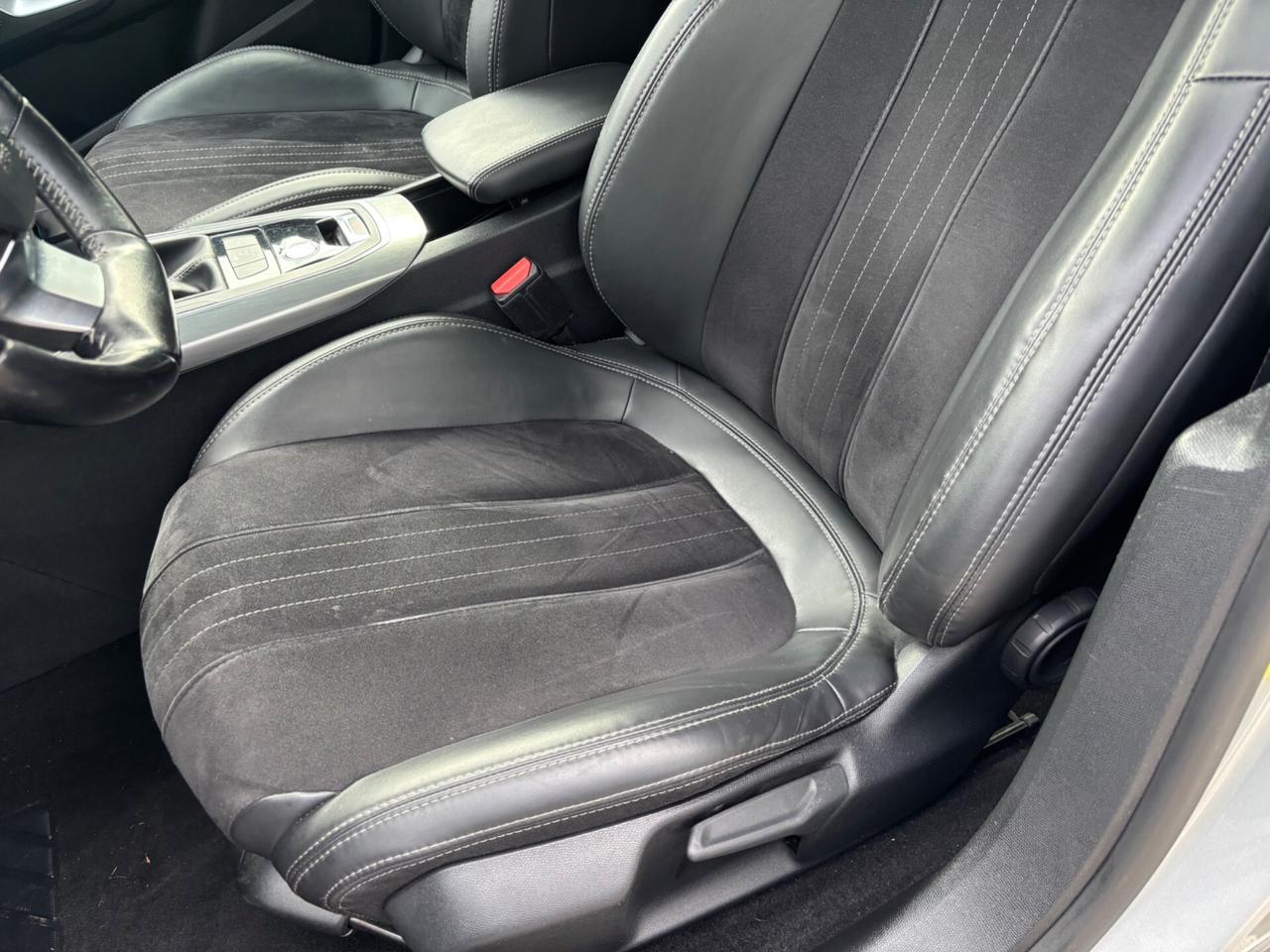 Peugeot 308 1.6 hdi 120cv automatica SW Allure
