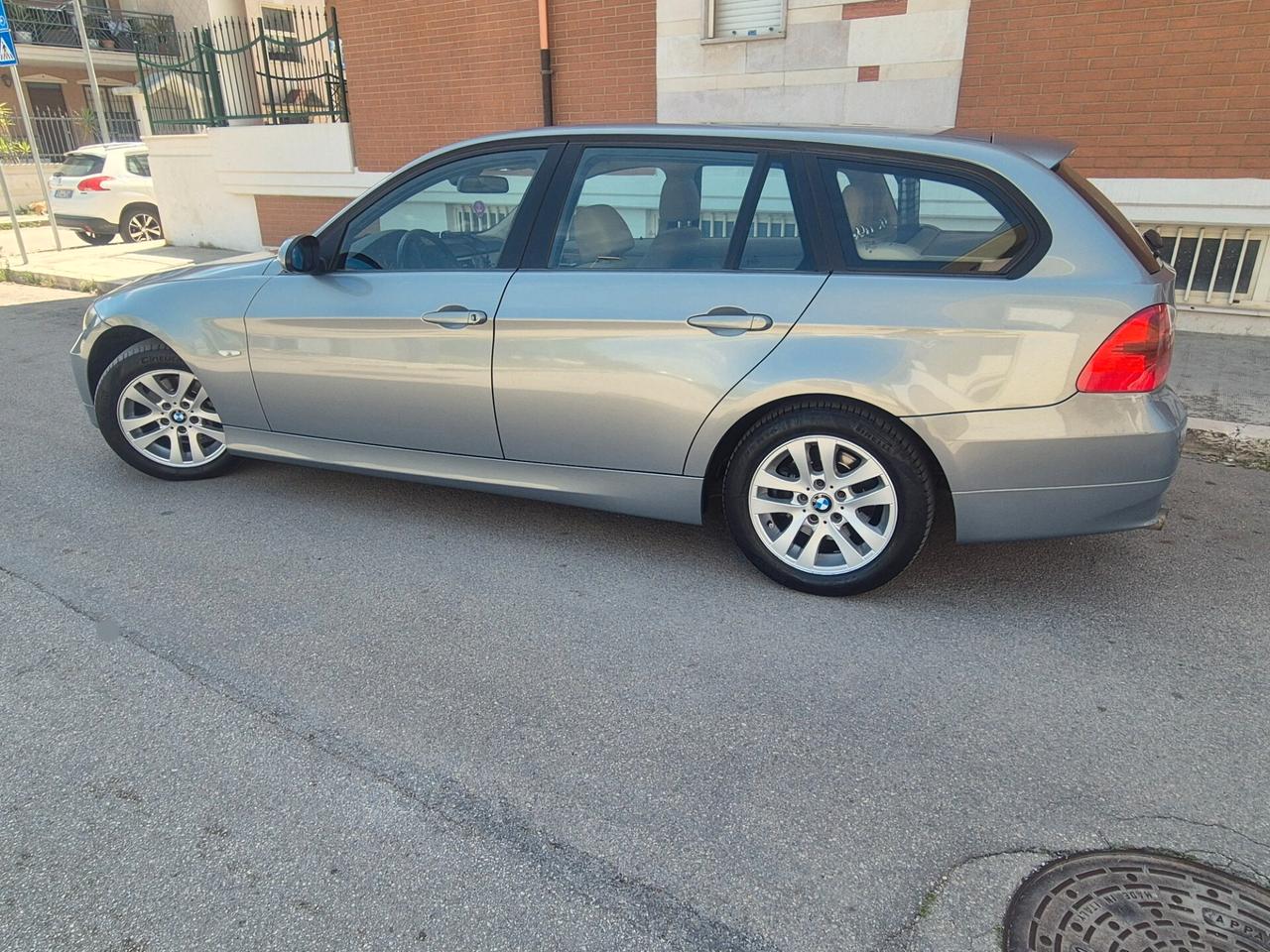 Bmw 320 163cv cambio automatico anno 07