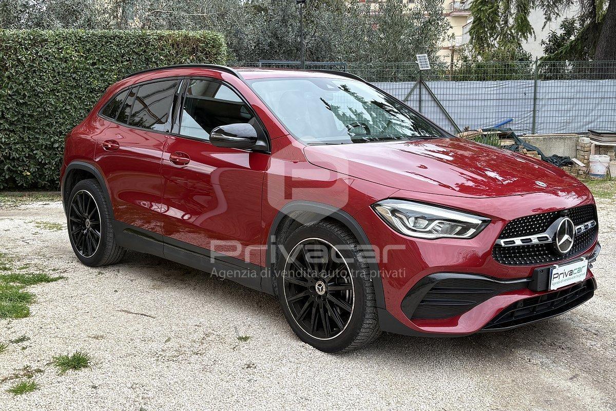 MERCEDES GLA 200 d Automatic Premium