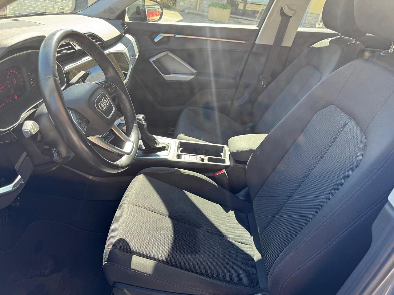 Audi Q3 SPB 35 TFSI S tronic Business Plus