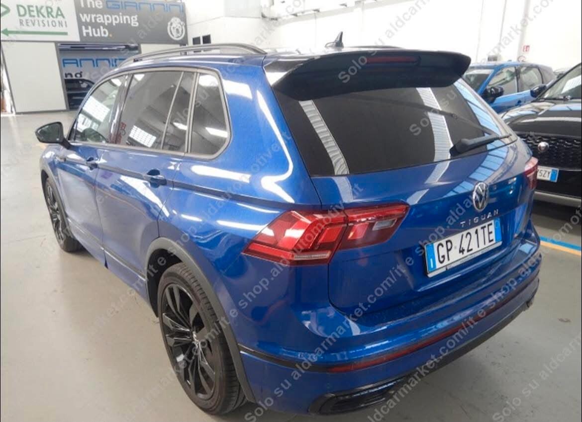 Volkswagen Tiguan 2.0 TDI 150 CV SCR DSG R-Line TETTO NAVY LED BLACK ED. 20