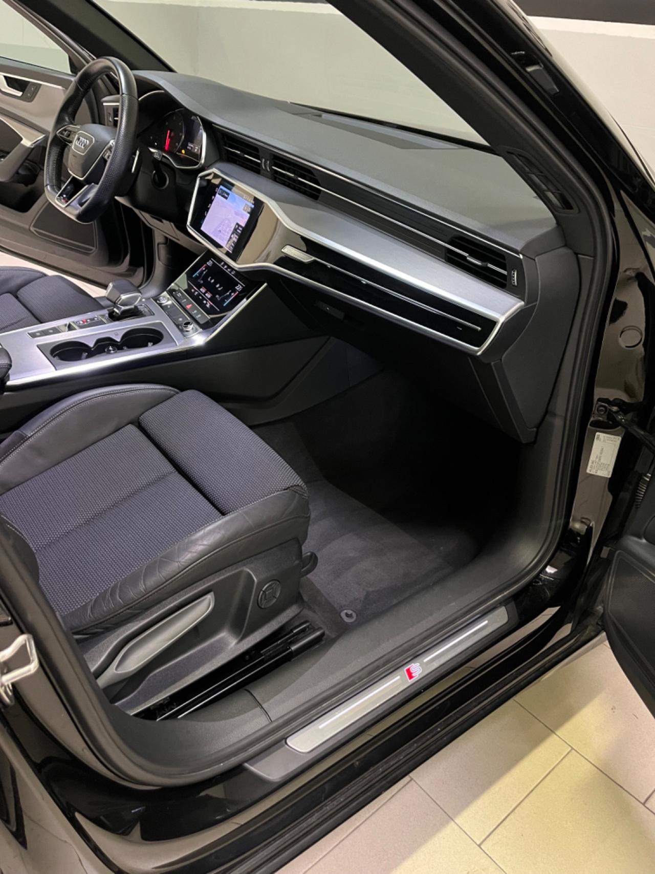 Audi A6 Avant 40 2.0 TDI S tronic line *matrix