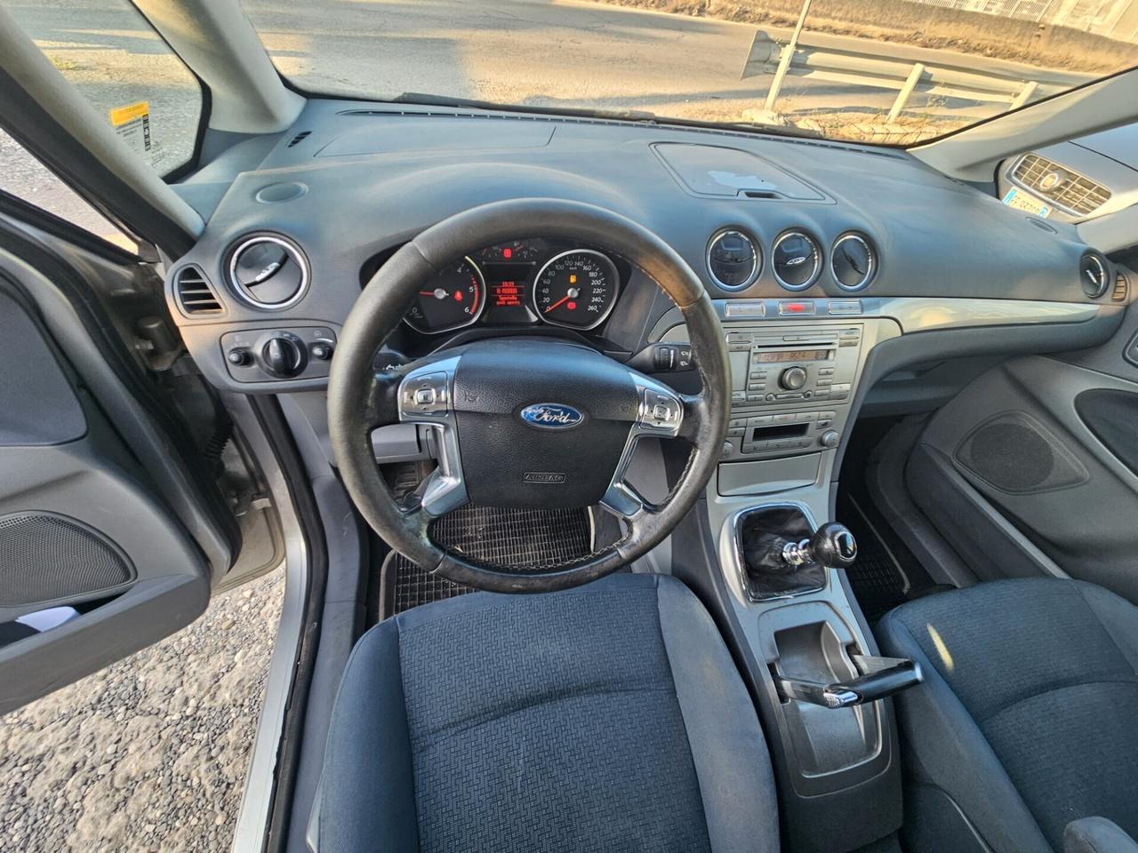 Ford Galaxy 1.8 TDCi 125 CV 7 POSTI
