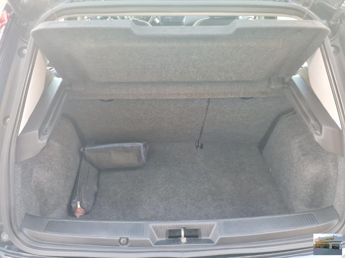 FIAT Punto 1.4 Benzina/GPL-Neopatentati-Anno 2013