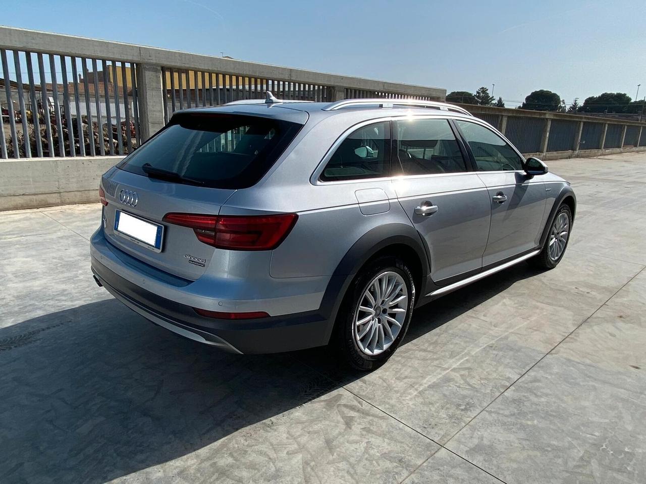 Audi A4 allroad A4 allroad 3.0 TDI 218 CV S tronic Business