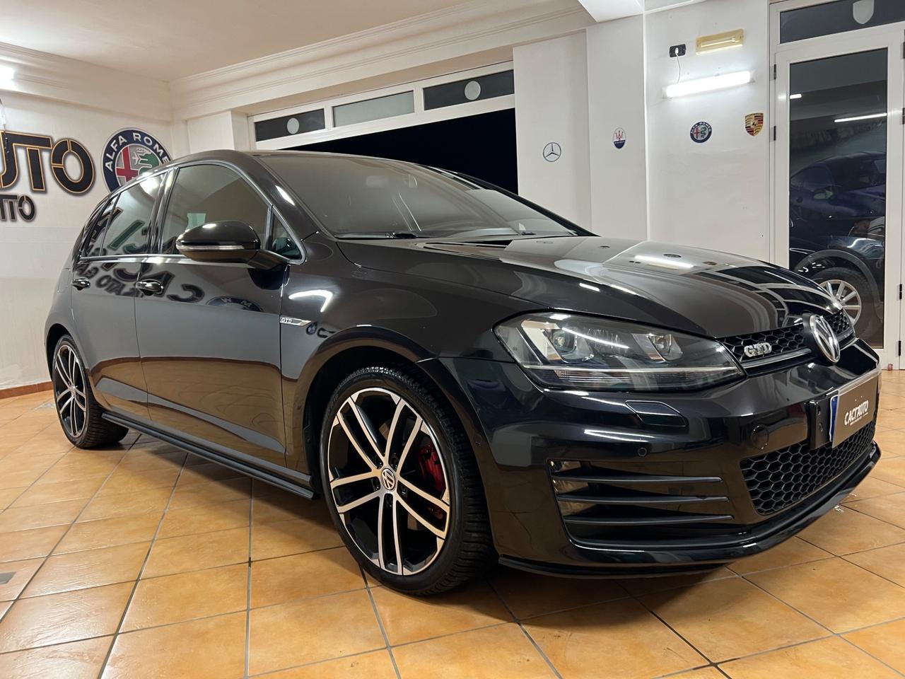 Volkswagen Golf GTD 2.0 TDI 2.0 184cv