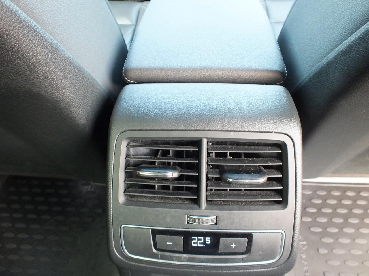 AUDI A4 ALLROAD 40 TDI 204 CV AUTOM.