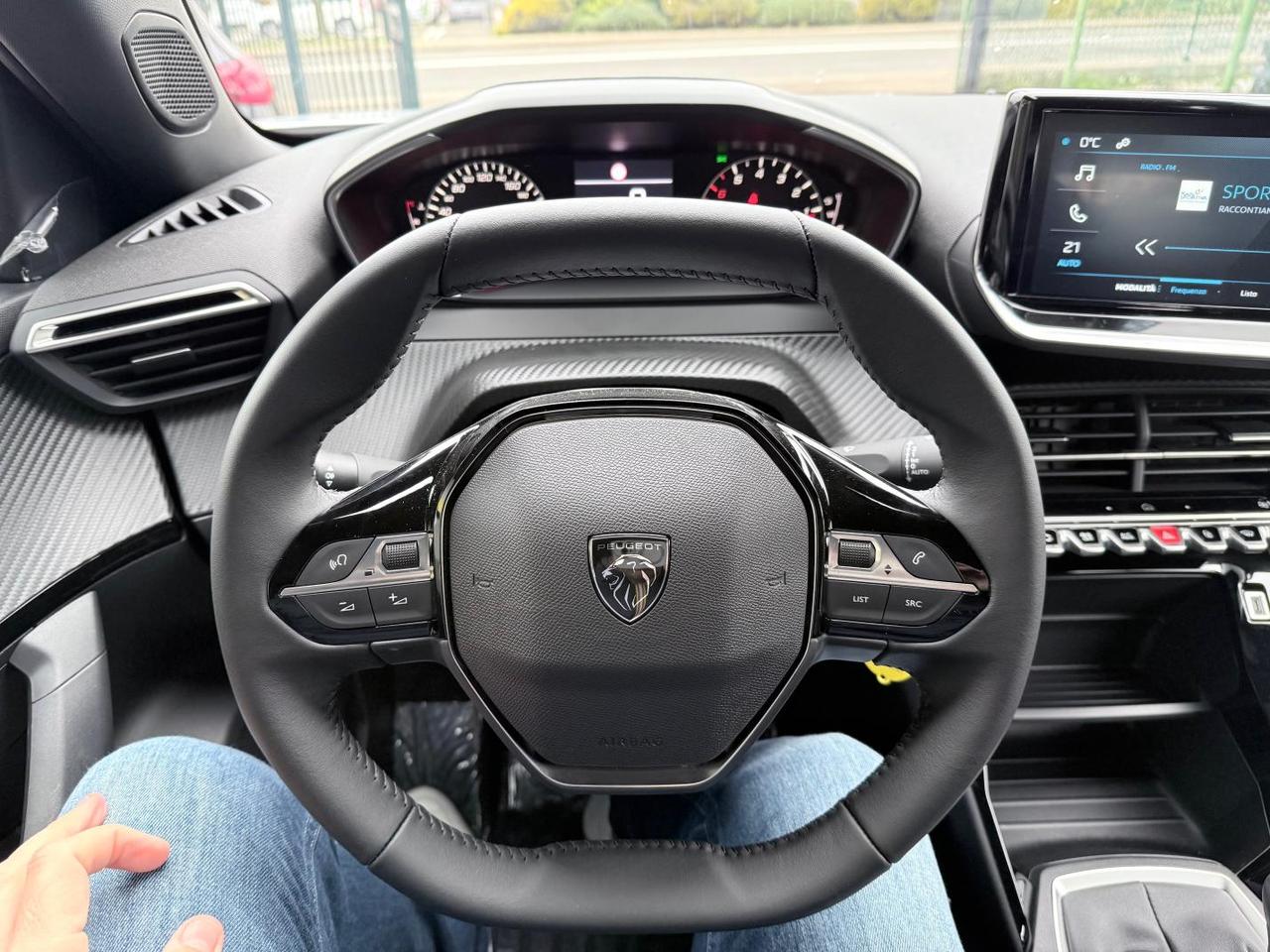 Peugeot 2008 1.2 puretech Style s&s 100cv