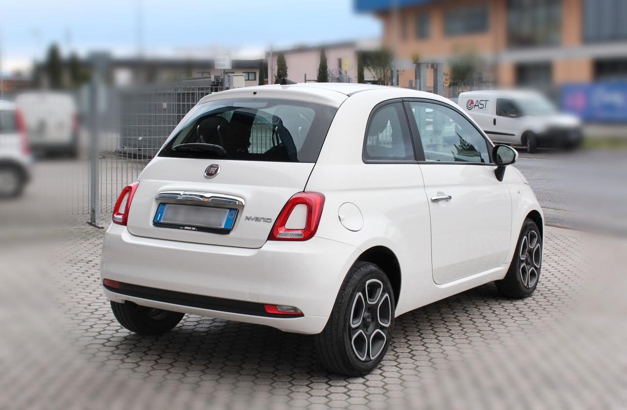 Fiat 500 Club 1.0 Hybrid 70CV