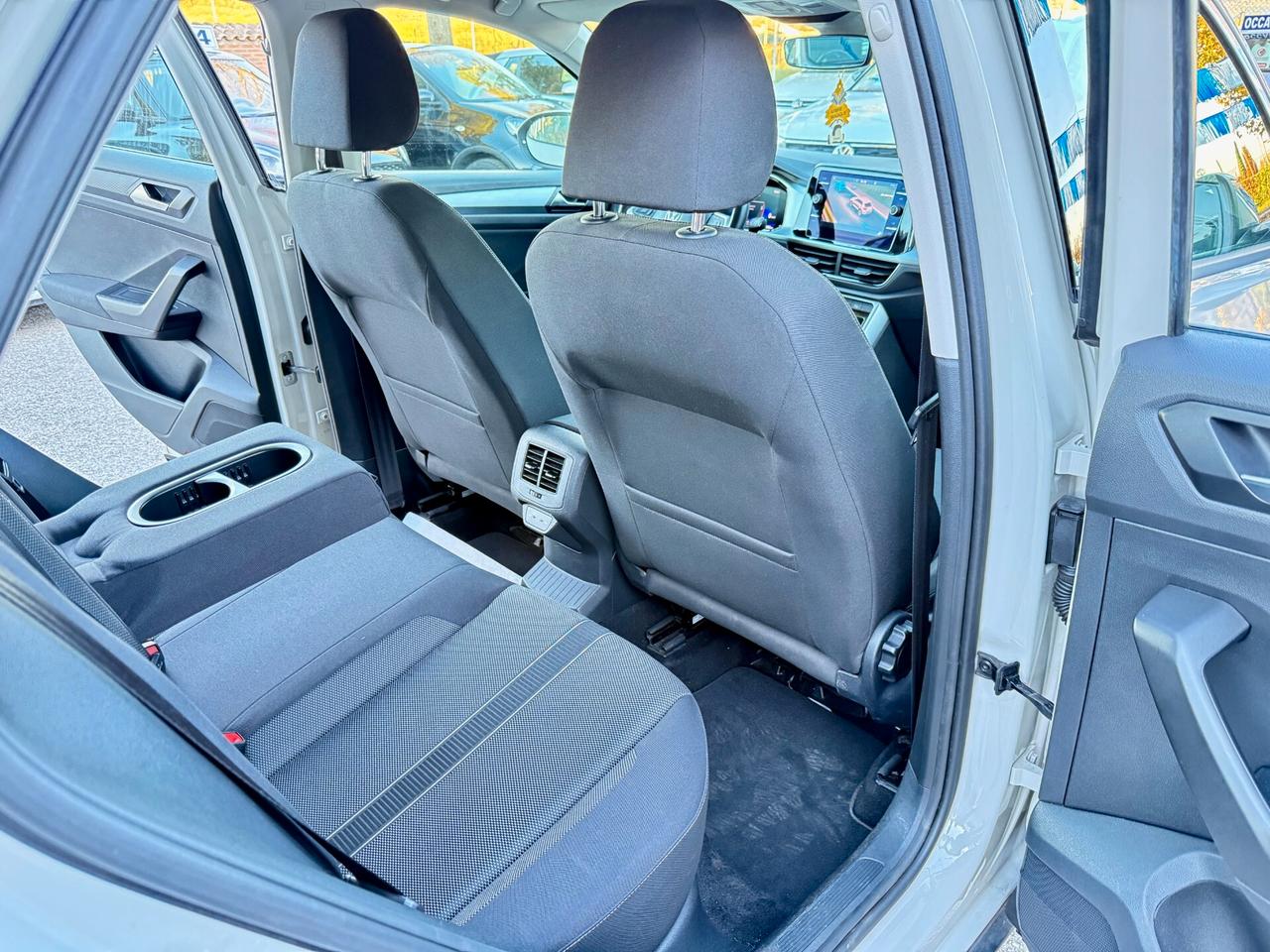 " DA VETRINA " Volkswagen T-Roc 2.0 TDI SCR Style