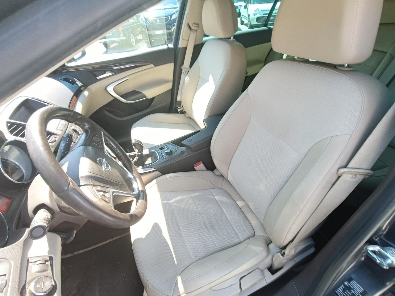 Opel Insignia 2.0 CDTI Sports Tourer Cosmo