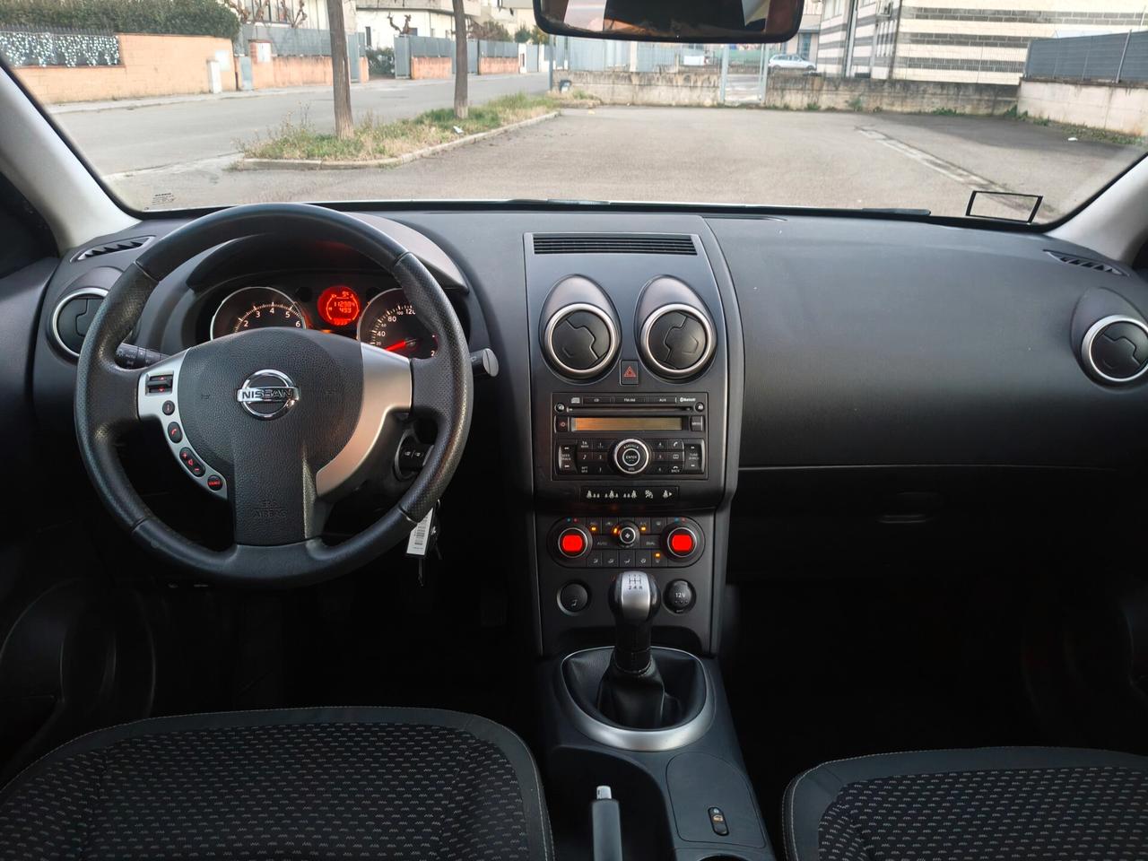 Nissan Qashqai 1.6 SOLAMENTE 112.000 KM