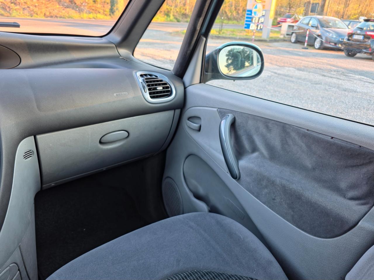 Citroen Xsara Picasso 2.0 HDi Exclusive 2004-E3 Manuale NEO