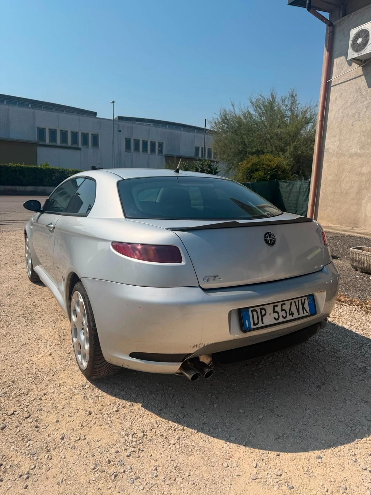 Alfa Romeo GT 1.9 JTDM 16V Sport