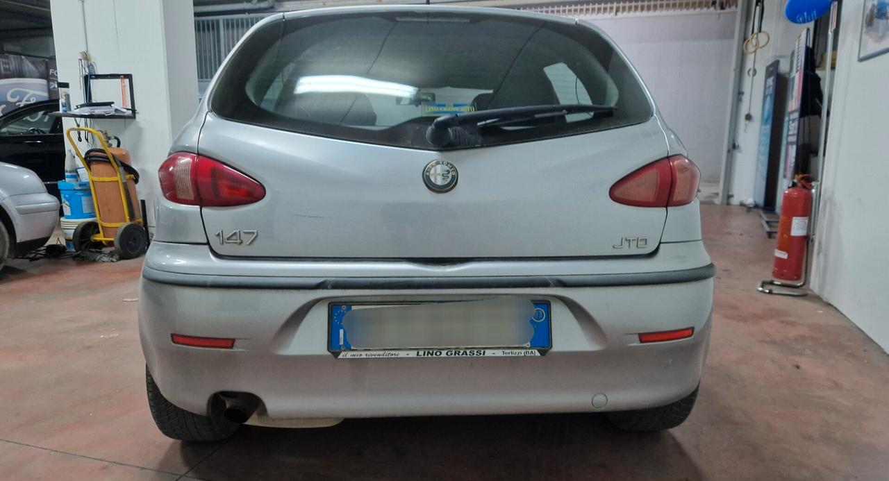 Alfa Romeo 147 1.9 JTD (115 CV). Progression