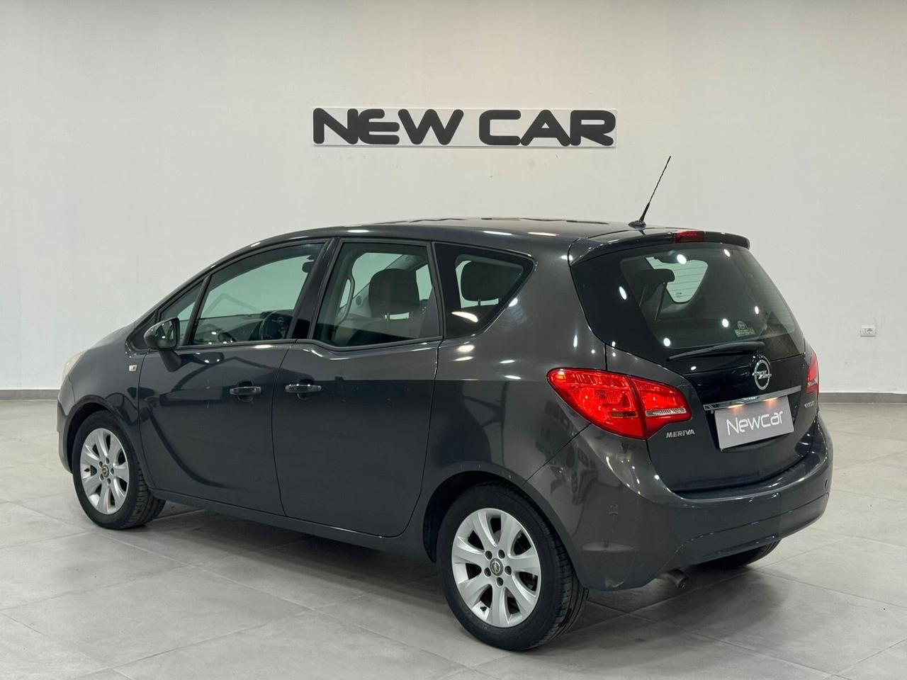 Opel Corsa 1.4 90CV GPL Tech 5 porte Cosmo