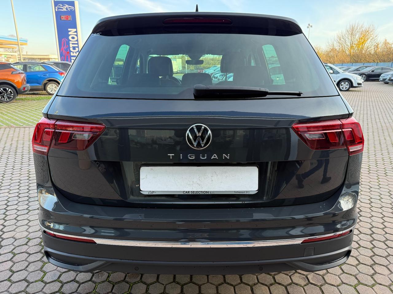 Volkswagen Tiguan 2.0 TDI SCR Life OK NEOPATENTATI