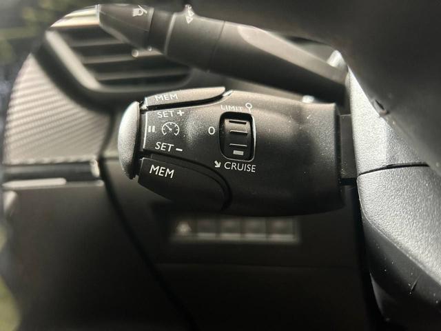 PEUGEOT 2008 motore elettrico 136 CV GT TETTO APRIBILE