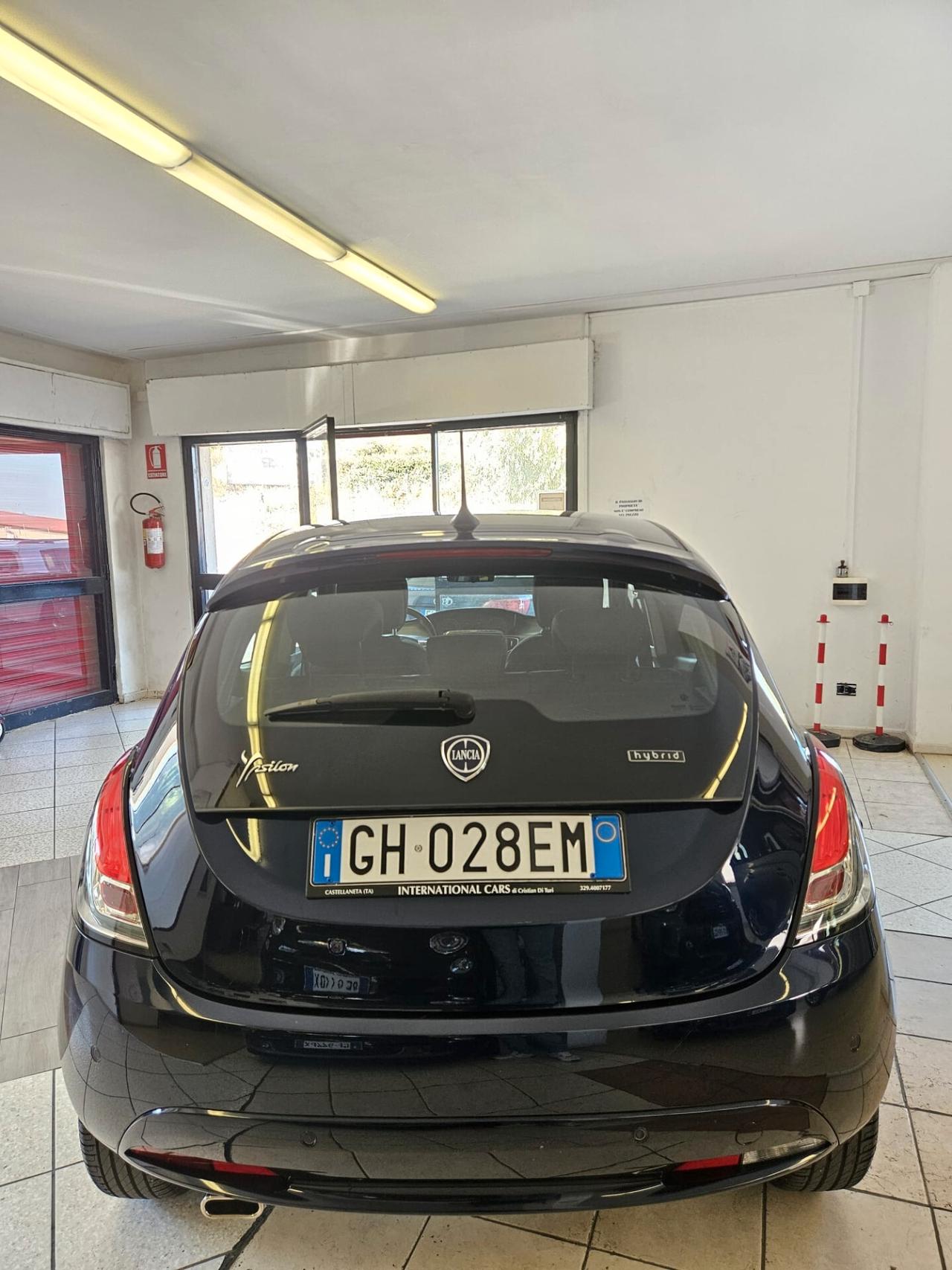 Lancia Ypsilon 1.0 Firefly GOLD Benzina/Hybrid S&S 70CV